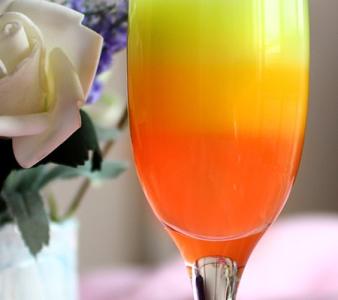 混合型果汁 混合型果汁 六种混合果汁可以解决孕吐