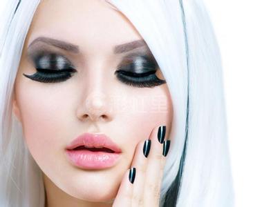 美妆达人 你离美妆达人原来就差这一步!