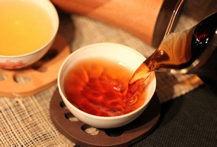 喝普洱茶能减肥吗 普洱茶减肥吗 普洱茶能减肥吗？