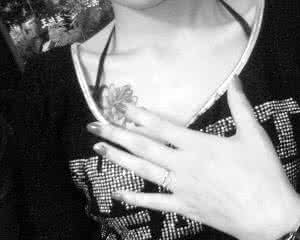 你还爱我吗 达明一派 你还爱我吗 只剩一个乳房 你还爱我吗？