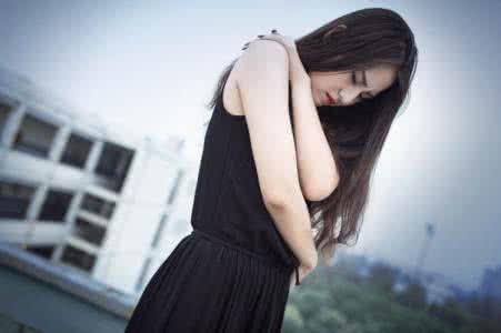 许我半世繁华 谁人执手，度半世繁华