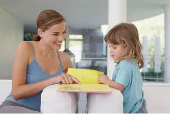 不同年龄段孩子的教育 不同年龄段孩子的教育 育儿看:爸妈注意了! 千万别打这2个年龄段的孩子