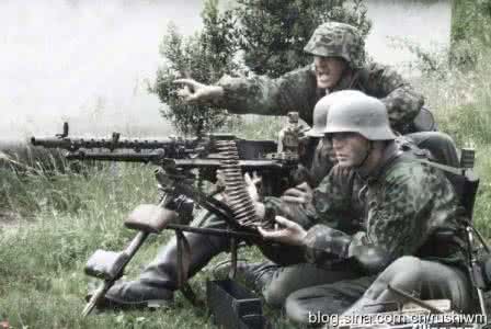 军火贩 清末店主私贩军火发大财 死在劫匪枪下遭报应