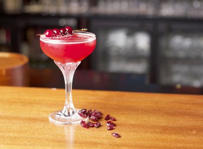 蔓越莓 尿路感染 蔓越莓 防止尿路感染，多来点蔓越莓汁吧