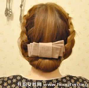双边麻花辫的编法图解 蝎子辫的编法图解 双边蝎子辫的编法图解 拒绝平庸更具优雅