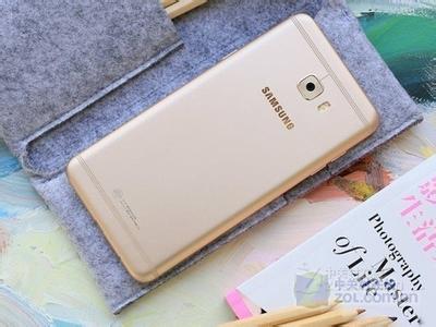 三星galaxy c7 pro galaxy c7 评测 三星c7pro和iphone7哪个值得买？三星Galaxy c7 pro和苹果iphone7区别对比详细评测