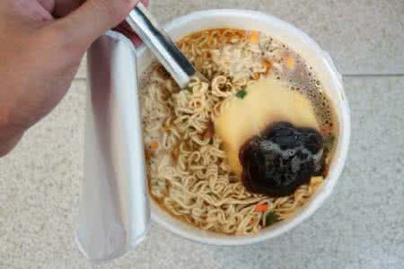 手机偷拍小技巧 手机拍美食的8个小技巧