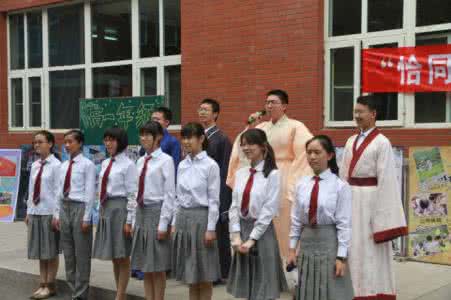 为什么各地向衡中学习，而不像人大附中搞素质教育