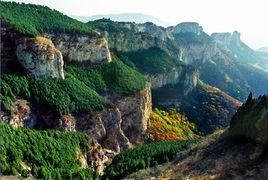 龙门山三河店冒水洞 洞山十咏·小龙门