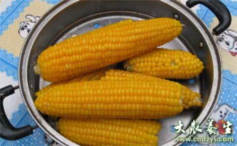 玉米渣和什么搭配熬粥 玉米渣的做法大全