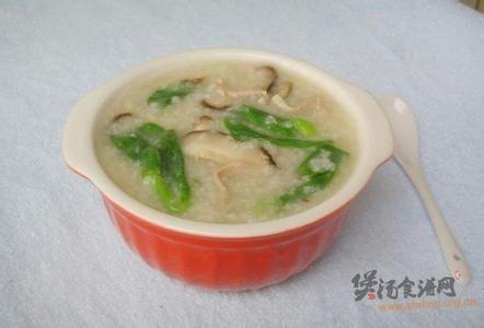 香菇青菜鸡肉粥 青菜瘦肉粥、香菇鸡肉粥、煲鸭汤、海鱼粥、粥品做法集页