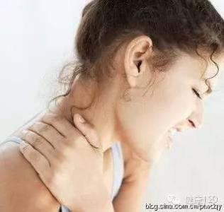 肩周炎和颈椎病的区别 5块钱治好的肩周炎、颈椎病，太绝了！（收藏）