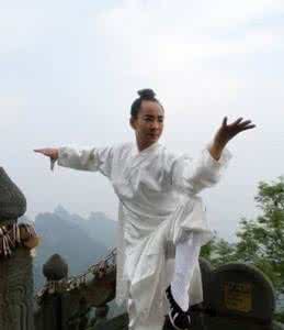 六字诀用逆腹式呼吸 健身气功六字诀的逆腹式呼吸法