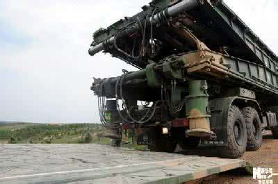 军用桥梁车 军用桥梁