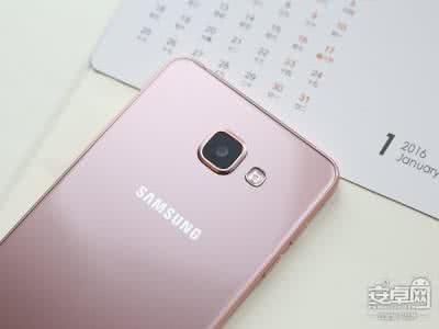 三星s7edge来电闪光灯 三星Galaxy A7有闪光灯吗