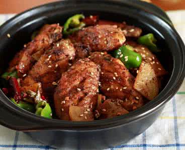 鸡翅麻辣香锅的做法 麻辣香锅鸡翅的做法 麻辣干锅鸡翅的做法