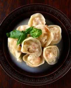 大馄饨的包法图解 馄饨包法大搜集