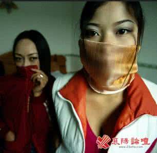 外国人锻造刀剑视频 震惊外国人的中国口技 令外国人震惊的中国古代炼钢锻造技术