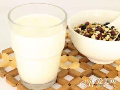 越吃越年轻的食物 让你年轻10岁的9种食物竟是“不老神药”