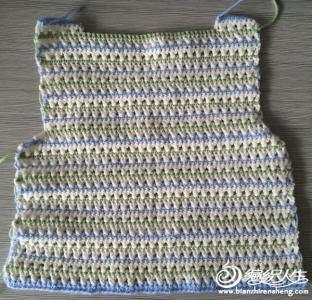 条纹钩针毯子花样图解 【钩针】零起步钩出白色小熊条纹马甲
