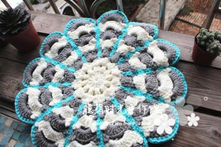 钩针编织花样坐垫 纯手工钩花坐垫