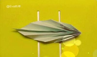 树叶书签简单制作方法 树叶书签制作方法 如何制作简单又漂亮的纸叶子书签？