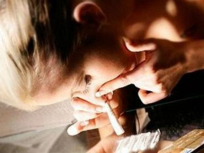 吸毒者毒瘾发作视频 吸毒者毒瘾到底有多难受？