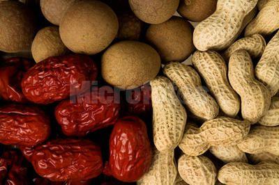 花生大枣补肾吃多少天 花生大枣补肾偏方，救了我哥一条命！