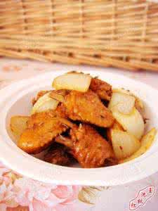 孜然鸡翅 鸡翅诱人的吃法--红烧孜然鸡翅【厨屋飘香】