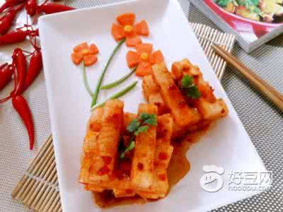 酸辣白萝卜丝 油辣白萝卜条