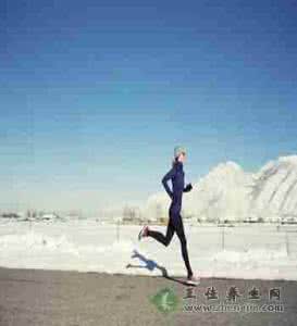长跑注意事项 冬季长跑需要提防八大事项