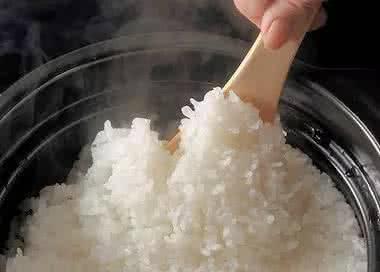 米饭怎么做好吃 米饭好吃的15个技巧,你每天煮饭也未必知道!
