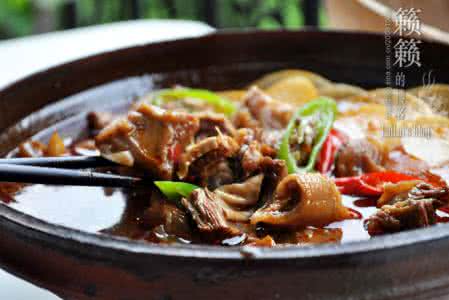 萝卜炖牛腩的家常做法 【萝卜煨牛腩】牛肉的18种家常“解馋”吃法