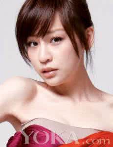 女明星美白 女星姚笛教你如何美白