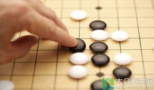 孩子学围棋有什么坏处 小孩学围棋有什么好处