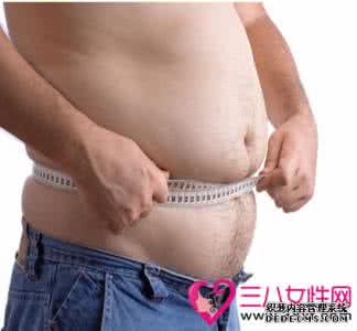 快速减掉腹部赘肉妙招 男生腹部赘肉怎么减 减腹部的几个小妙招