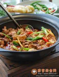 嘿巴适钵钵鸡的做法 鸭肉最巴适、最过瘾的私房做法?——【子姜焖鸭煲】(附:乐扣乐扣Goldsun平底锅试用体验...