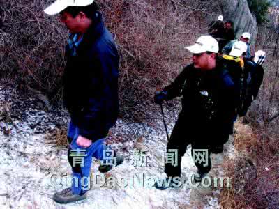 踩着boss爬上去 踩着垃圾爬上去的人更值得尊重