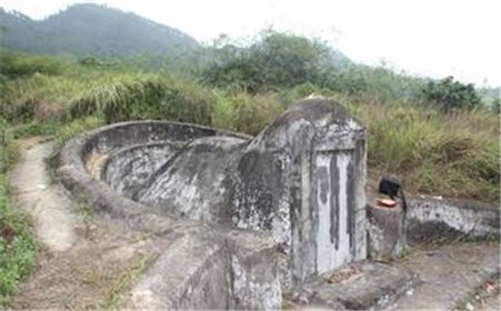 阴宅风水白蚁入坟口诀 选择阴宅10字诀