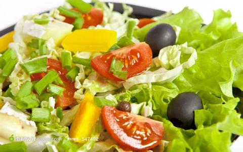 学校食堂食品安全培训 食品安全受关注 生菜沙拉土笋冻禁入学校食堂