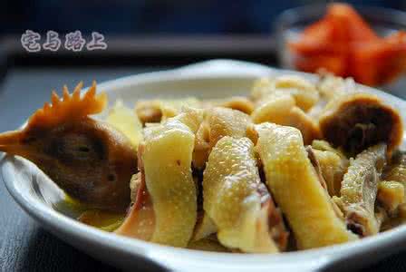 绝味美食 仅用盐成就的一道绝味美食：客家咸鸡