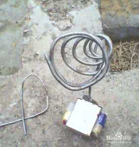 废品自制简易电烙铁 烙铁架 废电源改装烙铁架