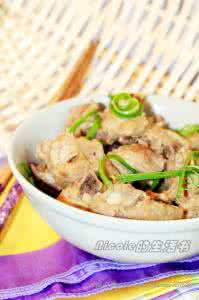 土豆蒸排骨 怀念曾经的青葱岁月 —— 土豆蒸排骨