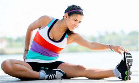 跑步后如何做拉伸运动 跑步后的拉伸运动 跑步后要做哪些拉伸运动