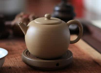 紫砂壶的鉴别方法 紫砂壶的鉴别方法 紫砂壶的保养方法-紫砂壶怎么鉴别？
