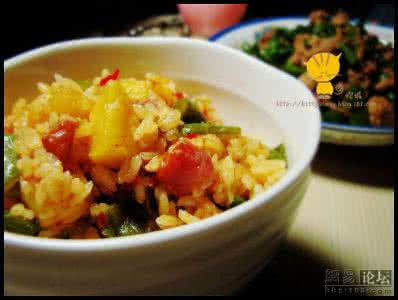 土豆焖饭的做法 百变土豆君——附“土豆焖饭”做法