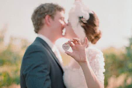 女人对婚姻生活的感悟 女人要用睿智经营自己的婚姻(婚姻感悟)