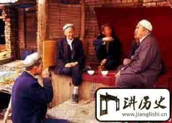 维吾尔族人怎么样 维吾尔族人在饮食与交谈上都有啥样的禁忌