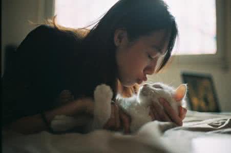 想亲亲简谱 最low的接吻方式让女友不想亲亲