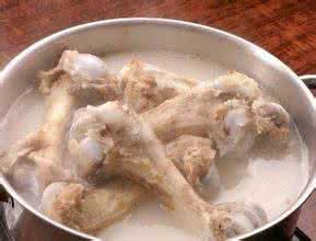 肥胖症患者减肥食谱 冬季怎么吃不胖  冬季减肥的食谱